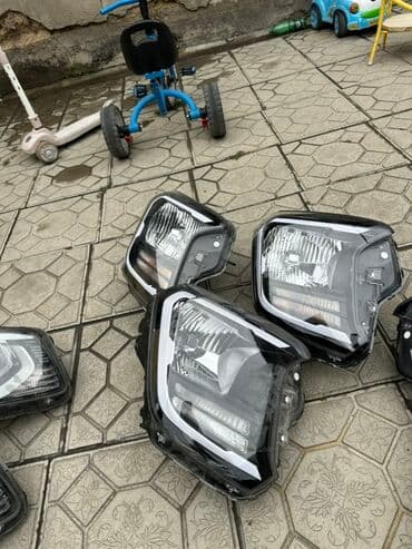 доски delta by axent с дополнительными планками: Комплект передних фар Kia Оригинал — 2