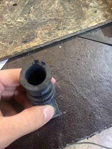 где купить ремень для стиральной машины: Патрубок стиральной машины Самсунг 
Идёт с порошко приемника в бак — 2