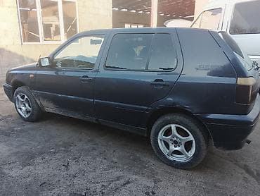 Продажа авто: Volkswagen Golf: 1993 г., 1.6 л, Механика, Бензин, Хэтчбэк — 4