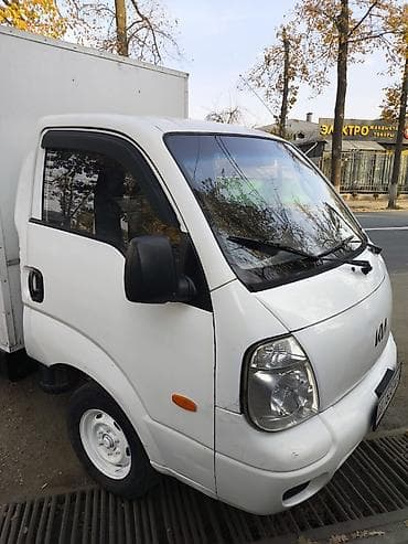 sprinter 4 4: Городской малотоннажный фургон KIА (кабовер) с цельнометаллическим — 3
