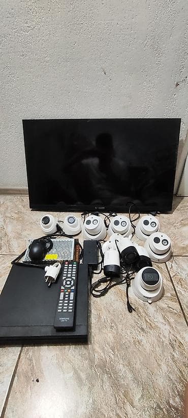 ps3 ps4: Комплект оборудования для видеонаблюдения + монитор Состав: - — 1