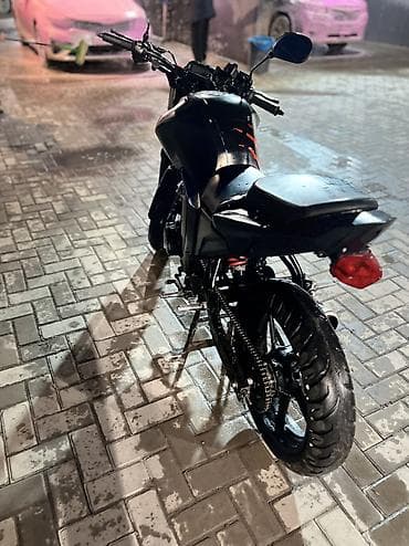 motor cycle: Классический мотоцикл Yamaha, 250 куб. см, Бензин, Взрослый — 4