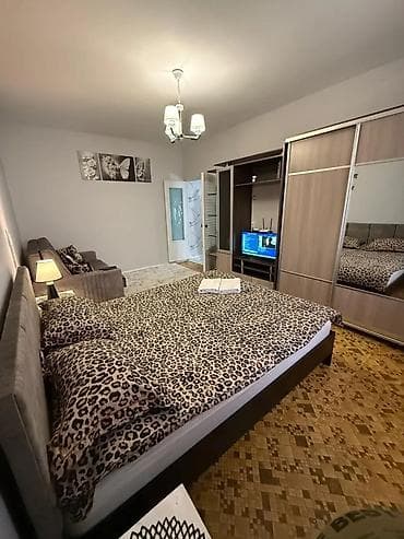 hostel osh: Студия, Постельное белье, Кондиционер, Парковка — 8