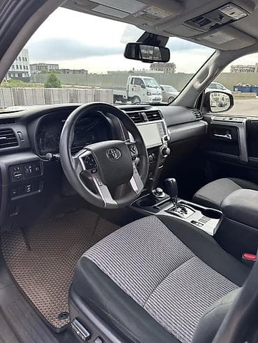 space runner: Toyota 4Runner: 2020 г., 4 л, Автомат, Бензин, Внедорожник — 7