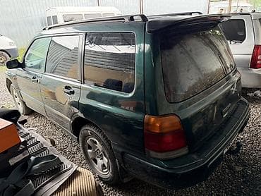 subaru forester 1: Subaru Forester: 1999 г., 2 л, Механика, Бензин, Универсал — 4