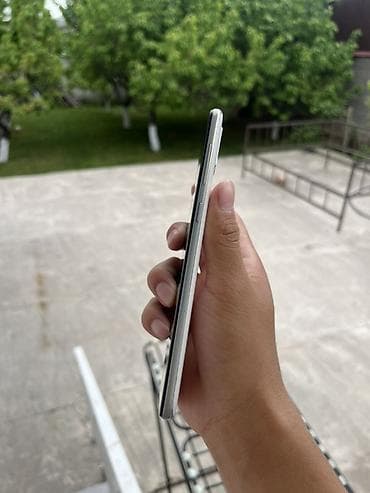 jack a2: Samsung Galaxy A50, Б/у, 64 ГБ, цвет - Белый, 2 SIM — 4