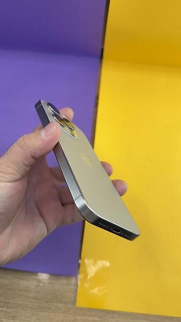 iphone в бишкеке: IPhone 15 Pro, Б/у, 256 ГБ, 93 % — 3