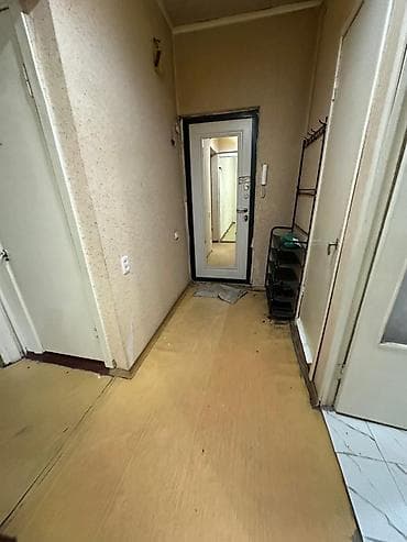 обмен домов: 3 комнаты, 63 м², 105 серия, 2 этаж, Старый ремонт — 4