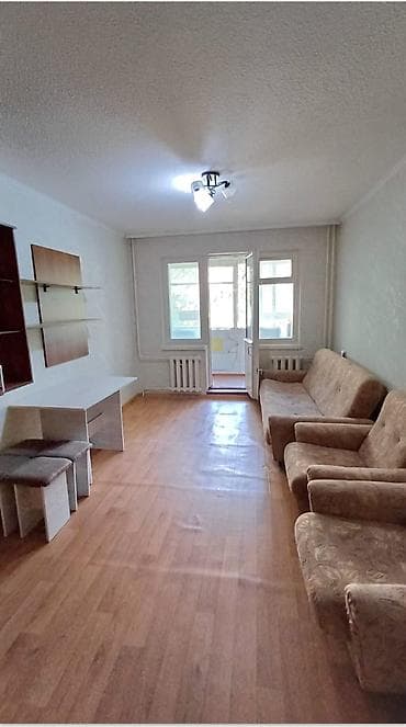 продаеться квартира: 1 комната, 32 м², 104 серия, 1 этаж — 1
