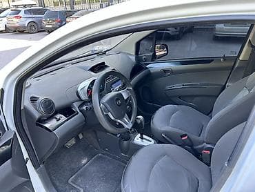 lada 2105: Ravon R2: 2017 г., 1.3 л, Автомат, Бензин, Хэтчбэк — 5