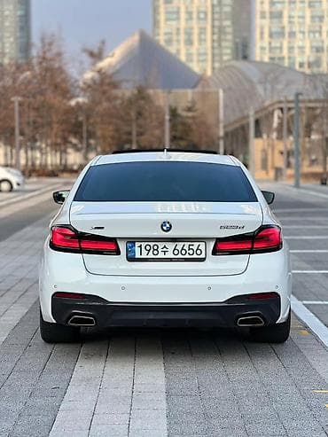 Транспорт: BMW 5 series: 2021 г., 2 л, Автомат, Дизель, Седан — 5