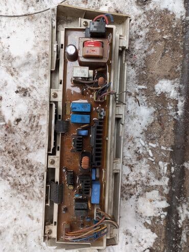 продаю стиральную машинку lg: Стиральная машина LG, Б/у, Автомат, До 5 кг — 2