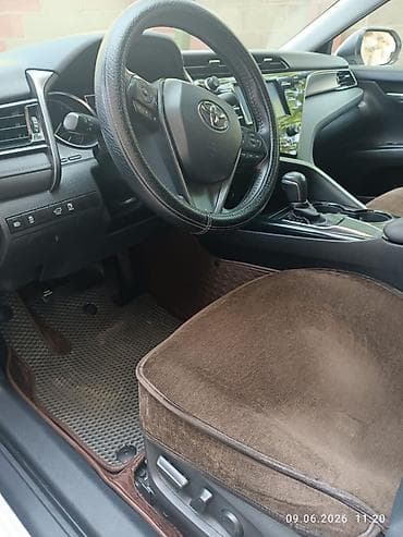 4runner 2017: Toyota Camry: 2019 г., 2.5 л, Автомат, Бензин, Седан — 10