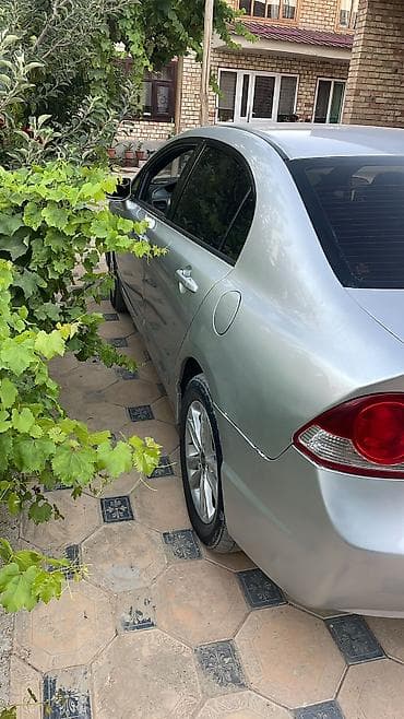 Унаа: Honda Civic: 2006 г., 1.8 л, Автомат, Бензин, Седан — 4