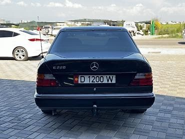 Продажа авто: Mercedes-Benz E-Class: 1993 г., 2.2 л, Механика, Бензин, Седан — 4