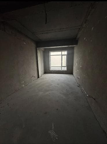 радом: 1-комнатная квартира восток-5.Центральное отопление.51м. Можно — 4