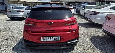 tesla model 3: Hyundai i30: 2019 г., 1.6 л, Автомат, Бензин, Хэтчбэк — 9