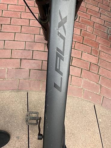 tesla model 3: Горный велосипед, Laux, Рама M (156 - 178 см), Алюминий, Б/у — 2