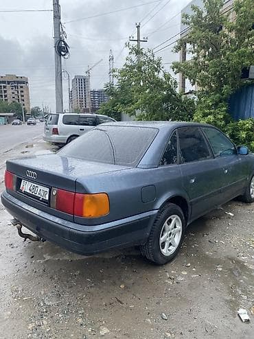 Audi: Audi 100: 1991 г., 2 л, Кол менен иштөөчү, Бензин, Седан — 3
