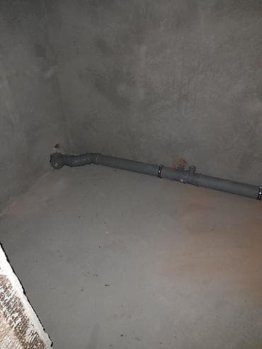 средний низкий: Сдаю нежилое помещение 130 м2 под ПСО в Алтын Булак комплексе, район — 6