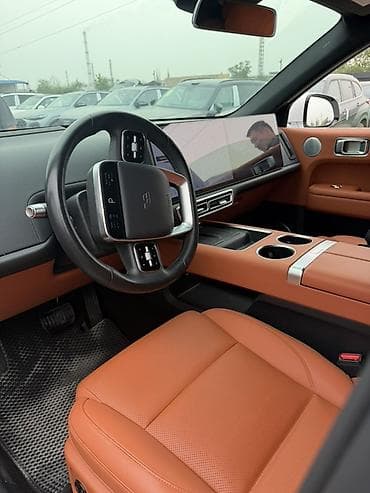 r16 4: Lixiang L6: 2024 г., 1.5 л, Гибрид, Кроссовер — 3