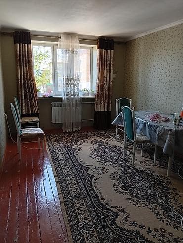 дом в калесах: 3 комнаты, 50 м², 104 серия, Евроремонт — 2