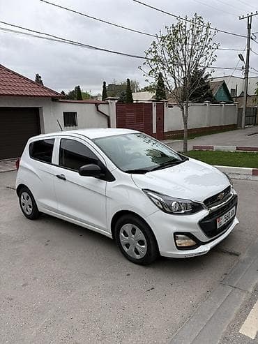 Унаа сатуу: Chevrolet Spark: 2019 г., 1 л, Бензин, Хетчбек — 1