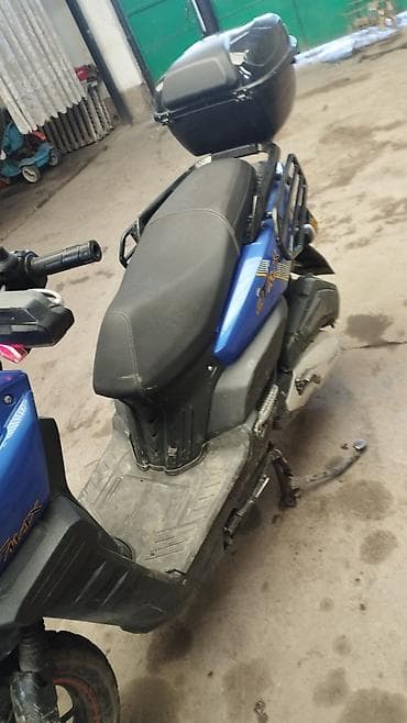 Скутеры: Скутер Z-Max (50–150cc, карбюраторный) Описание: - Урбан-эндуро — 1