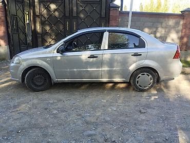 авто стекло: Chevrolet Aveo: 2011 г., 1.4 л, Ручные, Бензин, Седан — 4