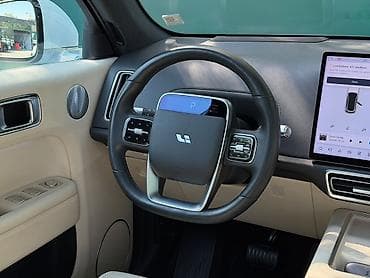 1: Lixiang L7: 2023 г., 1.5 л, Автомат, Гибрид, Кроссовер — 6