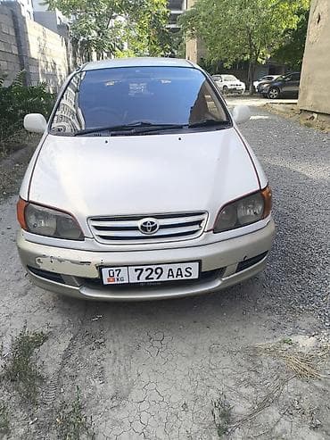 Toyota Ipsum: 1999 г., 2 л, Автомат, Бензин, Вэн/Минивэн — 1