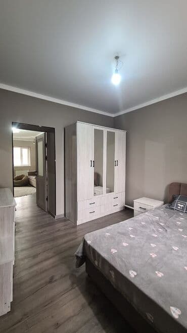 сдаю коттедж иссык куль: Полдома, 80 м², 4 комнаты, Риэлтор, Дизайнерский ремонт — 3