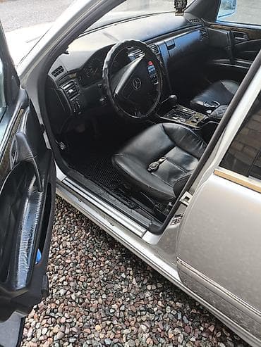Продажа авто: Mercedes-Benz E-Class: 1998 г., 3.2 л, Автомат, Бензин, Седан — 10
