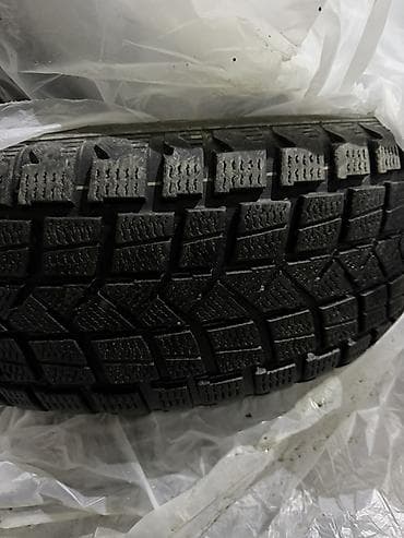 шину: Шины 215 / 60 / R 17, Зима, Комплект, Легковые, Firemax — 1