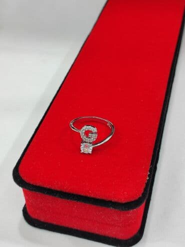 эксклюзивные свадебные пригласительные: Серебряная колечка с буквай "G" Серебро 925 Без размерный Цена — 2