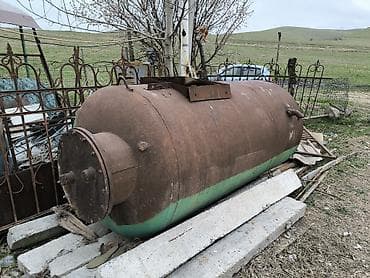 водный бачок: Горизонтальная металлическая емкость/ресивер промышленного типа — 1