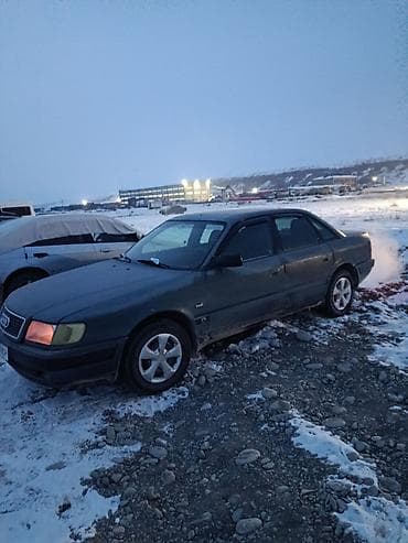 Унаа сатуу: Audi 100: 1992 г., 2 л, Кол менен иштөөчү, Бензин, Седан — 1