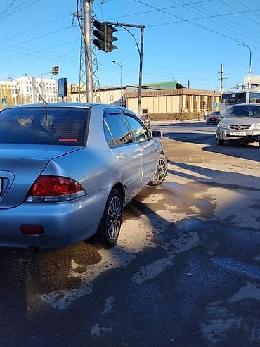 Продажа авто: Mitsubishi Lancer: 2004 г., 1.6 л, Механика, Бензин, Седан — 5