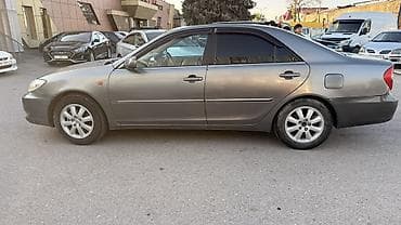 Toyota Camry: 2003 г., 2.4 л, Автомат, Газ, Седан — 4
