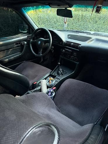 21: BMW 5 series: 1991 г., 2.5 л, Механика, Бензин, Седан — 5
