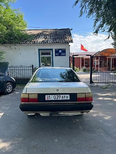 кузов портер 1: Audi 100: 1986 г., 1.8 л, Механика, Бензин, Седан — 1