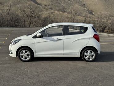 продаю авто с последующим выкупом: Chevrolet Spark: 2016 г., 1 л, Вариатор, Бензиновая, Хэтчбэк — 5