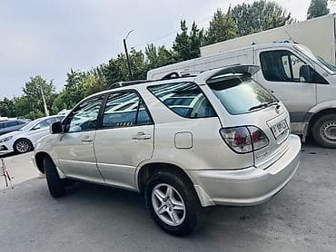 рещётка: Lexus RX: 2001 г., 3 л, Автомат, Бензин, Кроссовер — 7