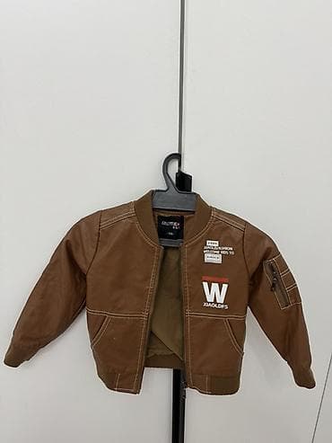 Детская куртка-бомбер - Цвет: коричневый (карамельный) - Стиль at lalafo.kg Детская куртка-бомбер - Цвет: коричневый (карамельный) - Стиль