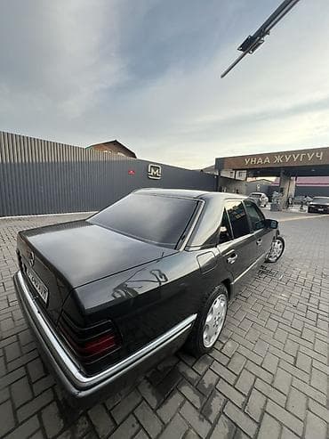 w210 e320: Mercedes-Benz W124: 1995 г., 2.8 л, Автомат, Бензин, Седан — 8
