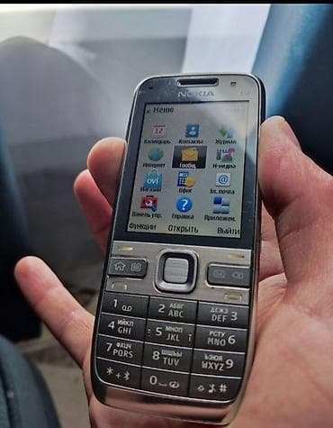 Nokia E52, Б/у, цвет - Серый, 1 SIM