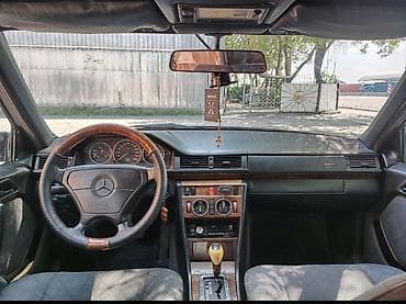 daewoo матиз 1: Mercedes-Benz W124: 1993 г., 3.2 л, Бензин — 7