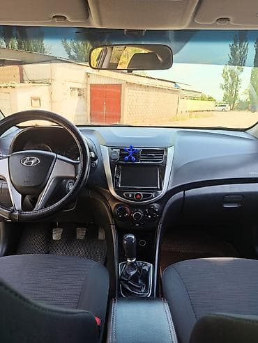 eafc 25: Hyundai Solaris: 2016 г., 1.4 л, Механика, Газ, Седан — 4