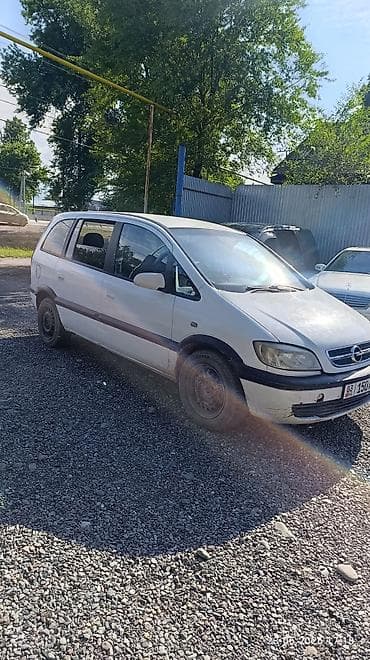 Opel Zafira: 2003 г., 2 л, Механика, Дизель, Минивэн — 2