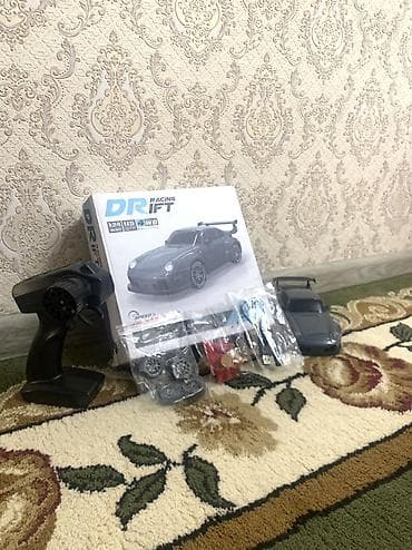monster energy: Игрушечная дрифт машинка,подходит детям так и взрослым,полностью новый — 2